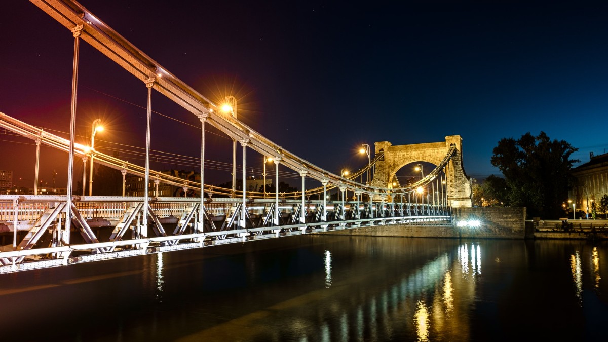 Финансовая   поддержка за электроэнергию 300 евро. Кто может получить 600 евро